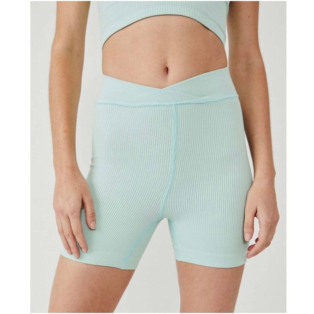 Free People Movement NWT Free Throw Shorts Mint Turquoise Medium Crossover - Picture 3 of 8